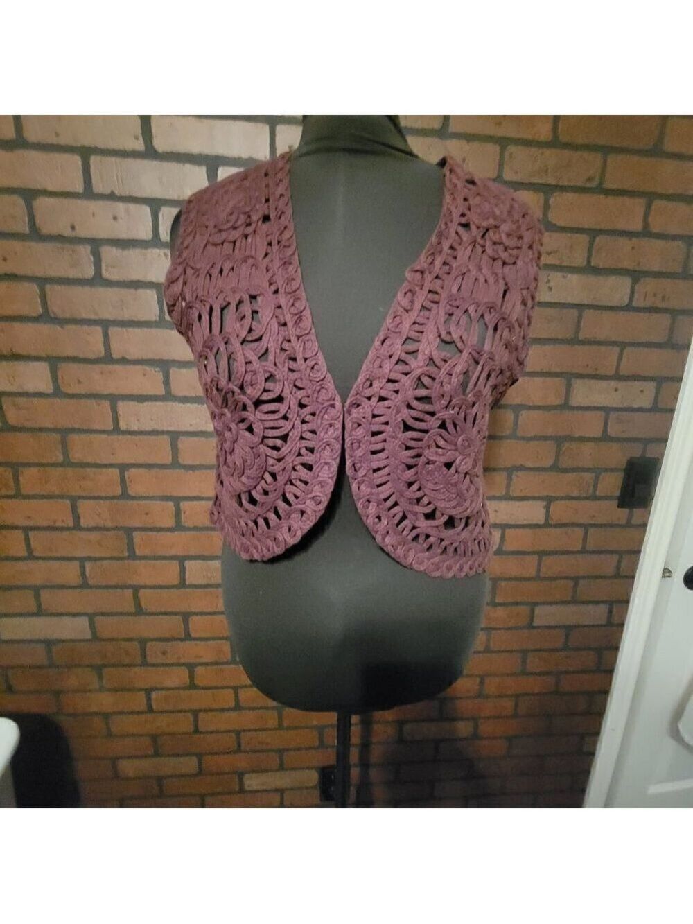 Vintage Sharon Young Brown Vest size Large Excellant used condition